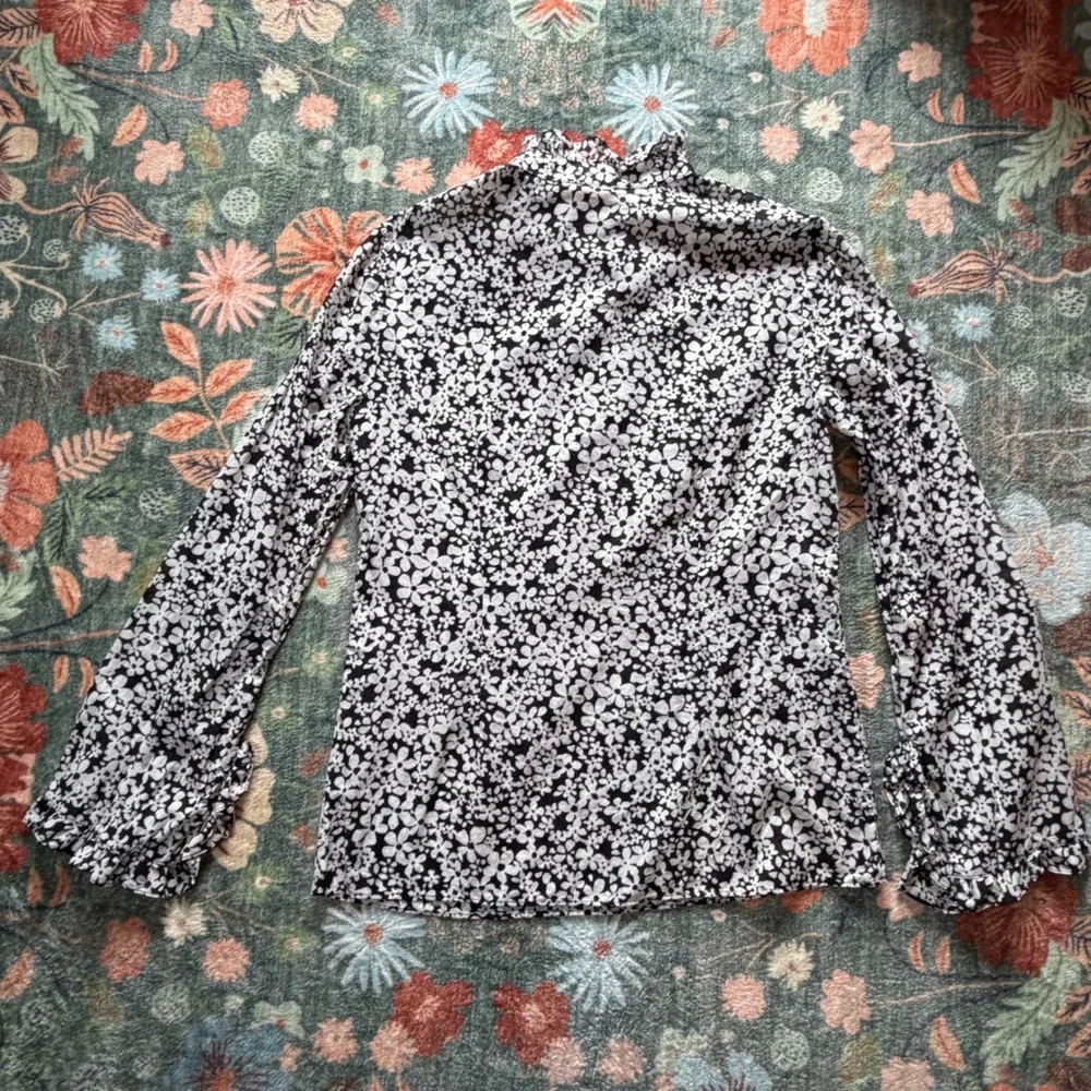 Tory Burch Black White Floral Ruffle Neck Cotton‎ Blouse 29111198 Size 8